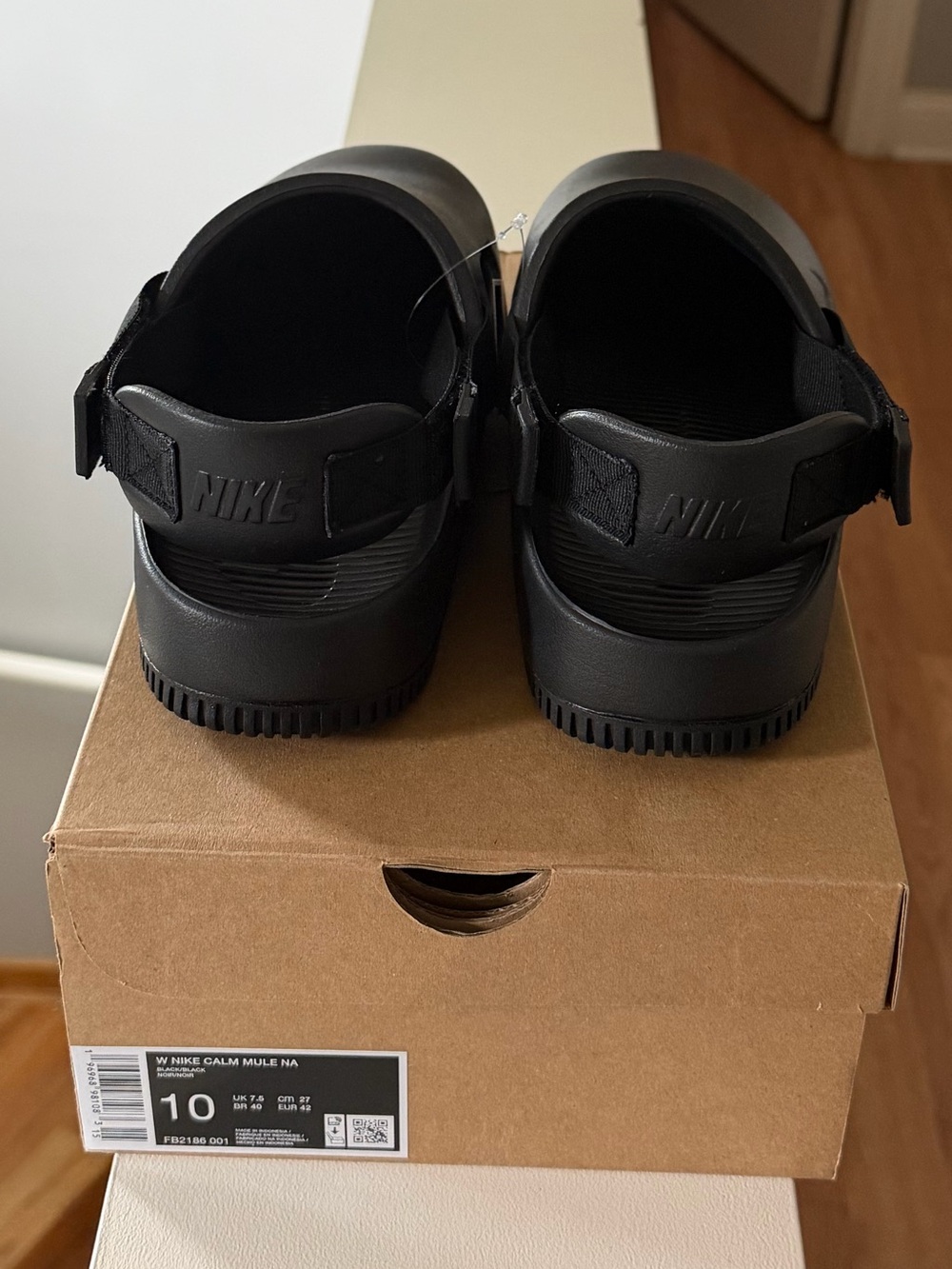 Brand new”NIKE calm mule na”slippers(unisex).Size-W-10,M-9.Color-black/noir🖤 - Picture 5 of 11